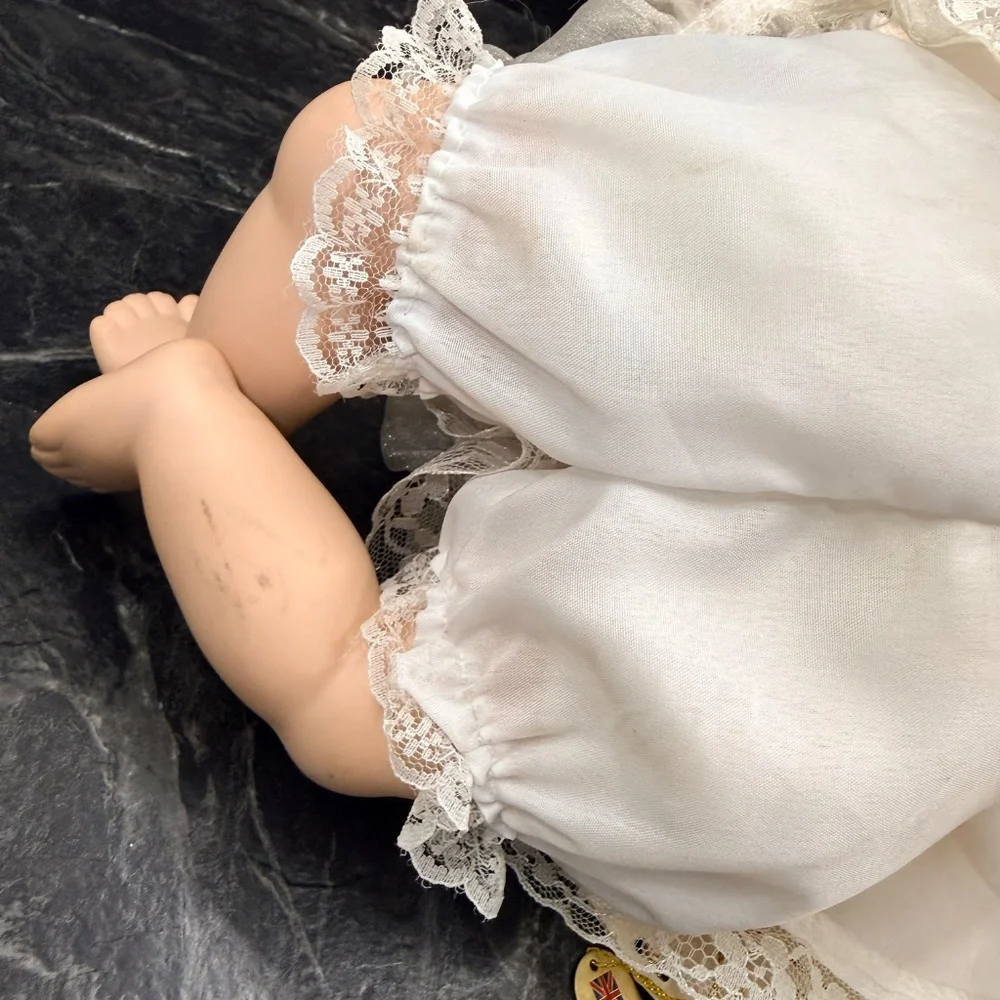 1996 THE WIMBLEDON COLLECTION Porcelain “Ariel” Collector Doll